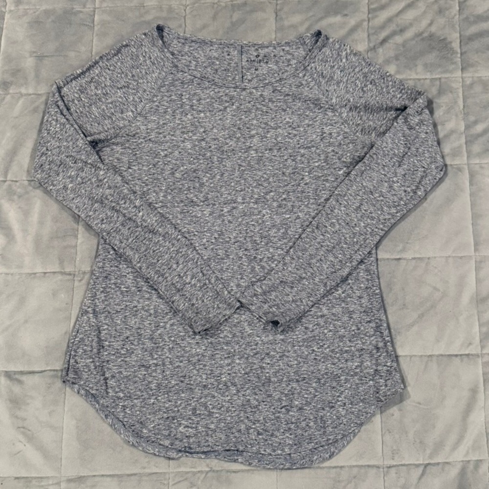 Athleta Long Sleeve Top Womens Medium Blue Space Dye Heathered Curved Hem Raglan